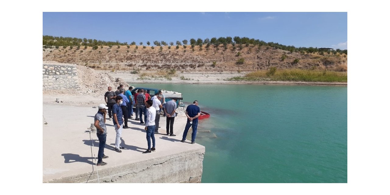 Atatürk Baraj Gölü’ne 300 bin balık yavrusu bırakıldı