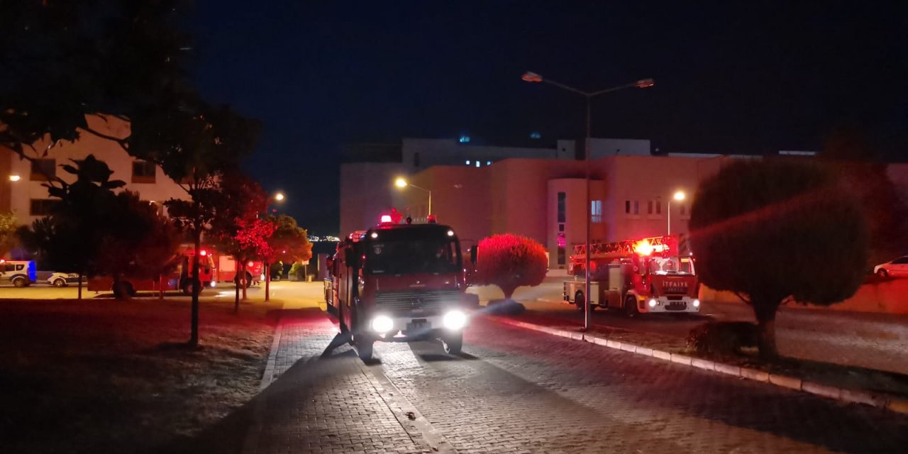 Eğitim ve Araştırma Hastanesindeki yangın büyümeden söndürüldü