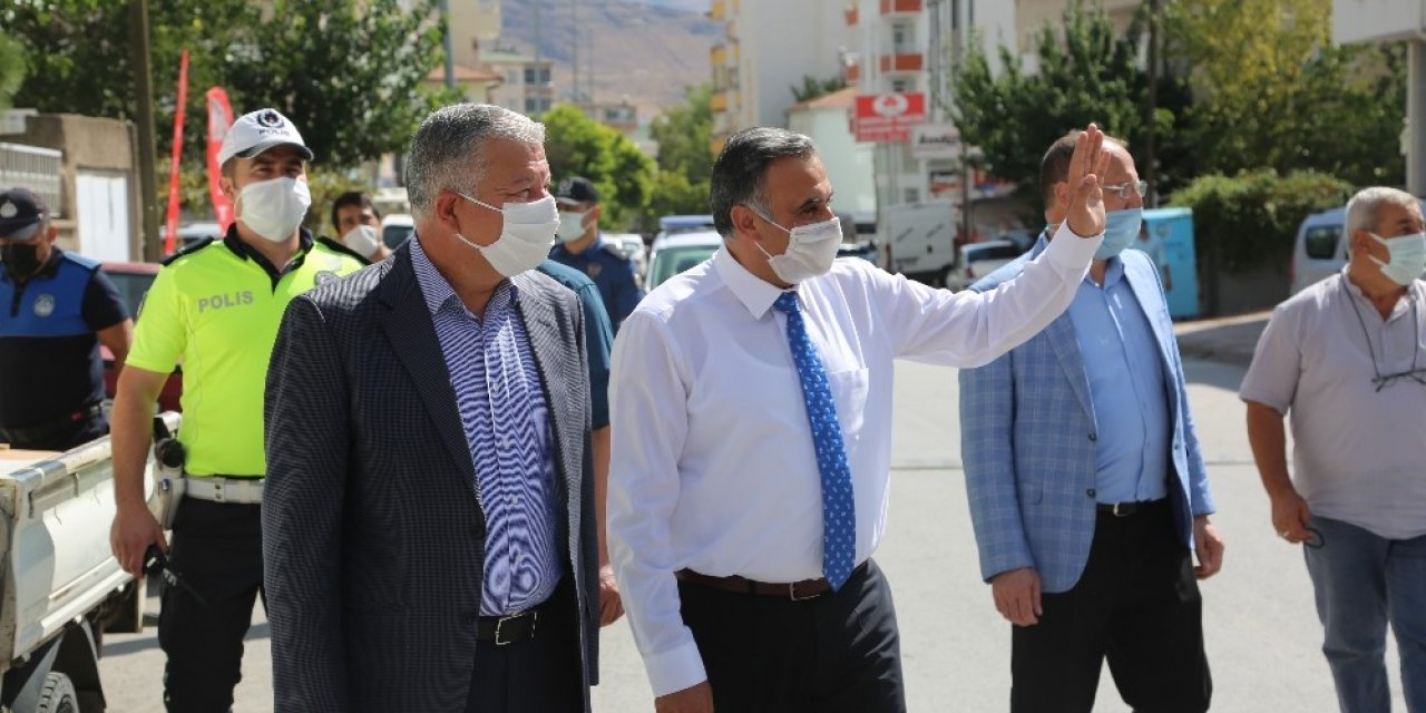 Develi’de maske denetimi devam ediyor