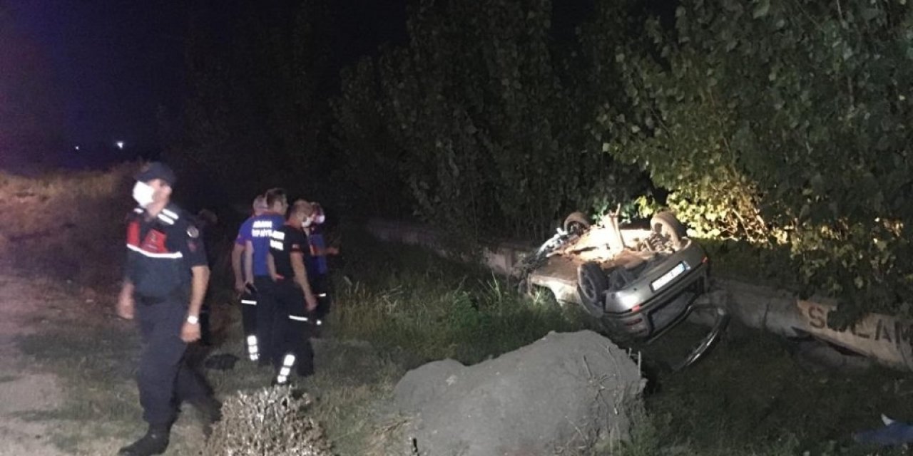 Ceyhan’da trafik kazası: 2 ölü, 1 yaralı