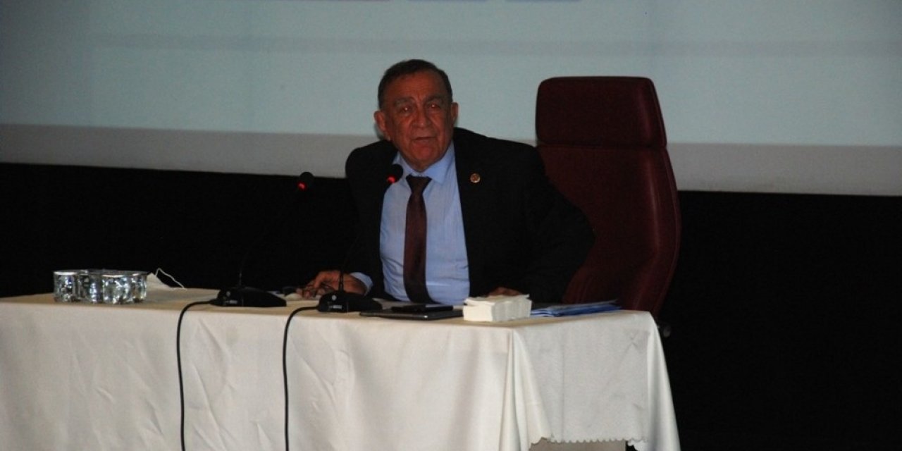 Akay, 18 ayın hesabını verdi yeni dönemi Milli Mücadele dönemi ilan etti