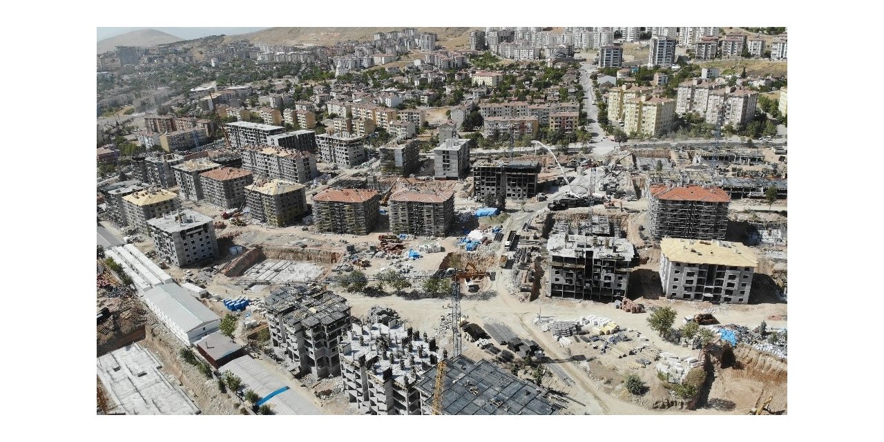 Depremde ağır hasar alan mahalle, 2 bin 251 konutla yenileniyor