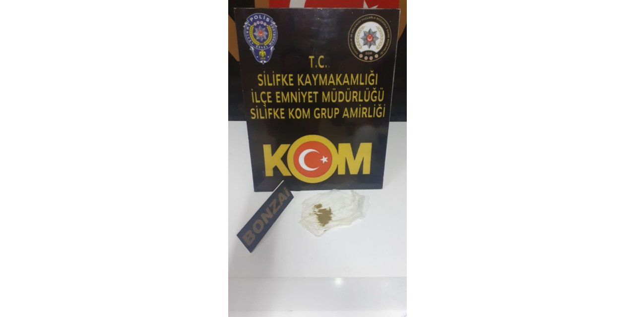 Silifke’de uyuşturucu madde satışına suçüstü