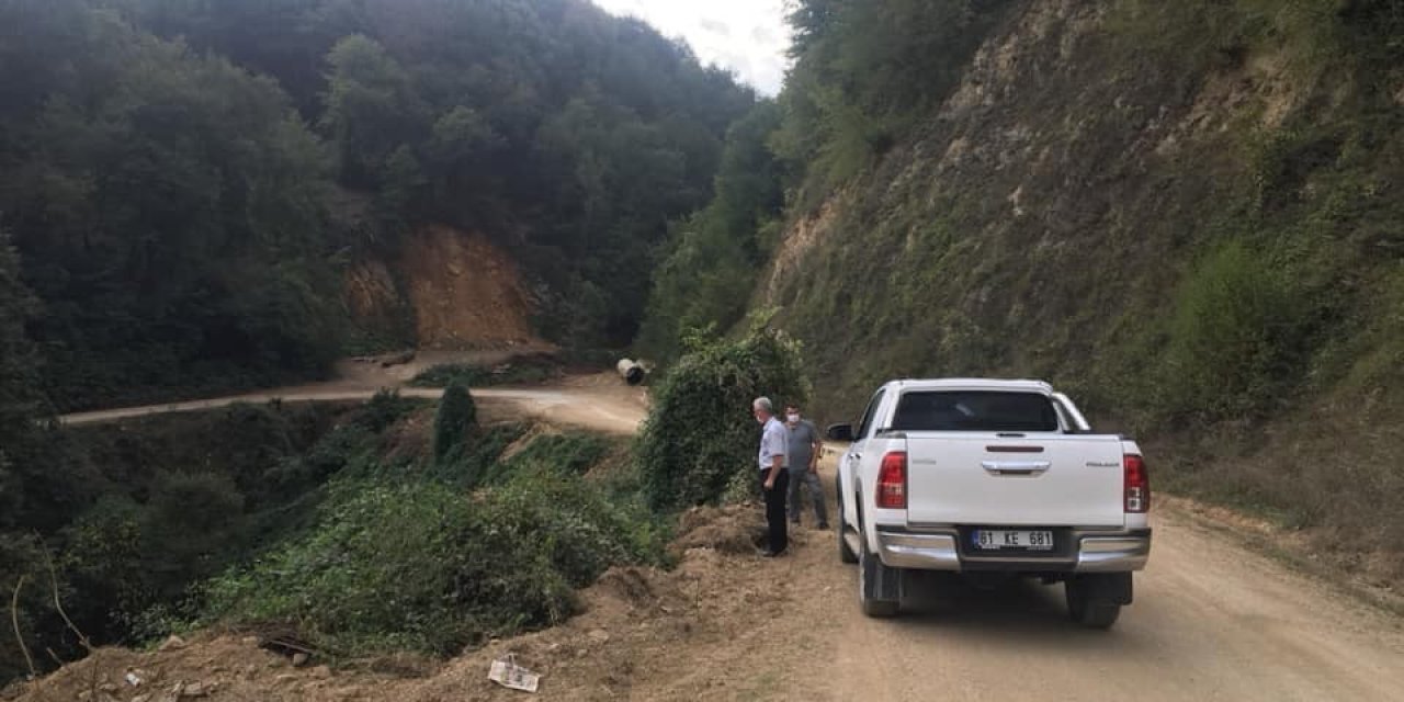 Akçakoca’da köylerinde asfalt yol çalışması sürüyor
