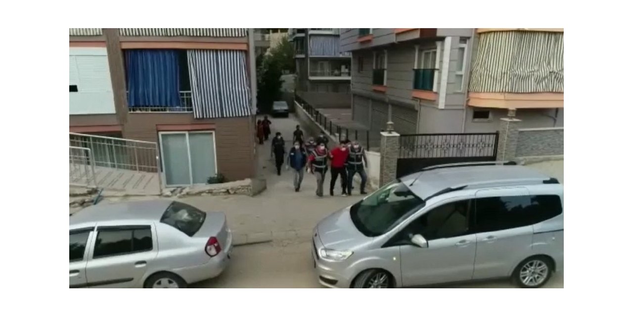 Manisa’da suç örgütü aileye operasyon: 8 kişi tutuklandı