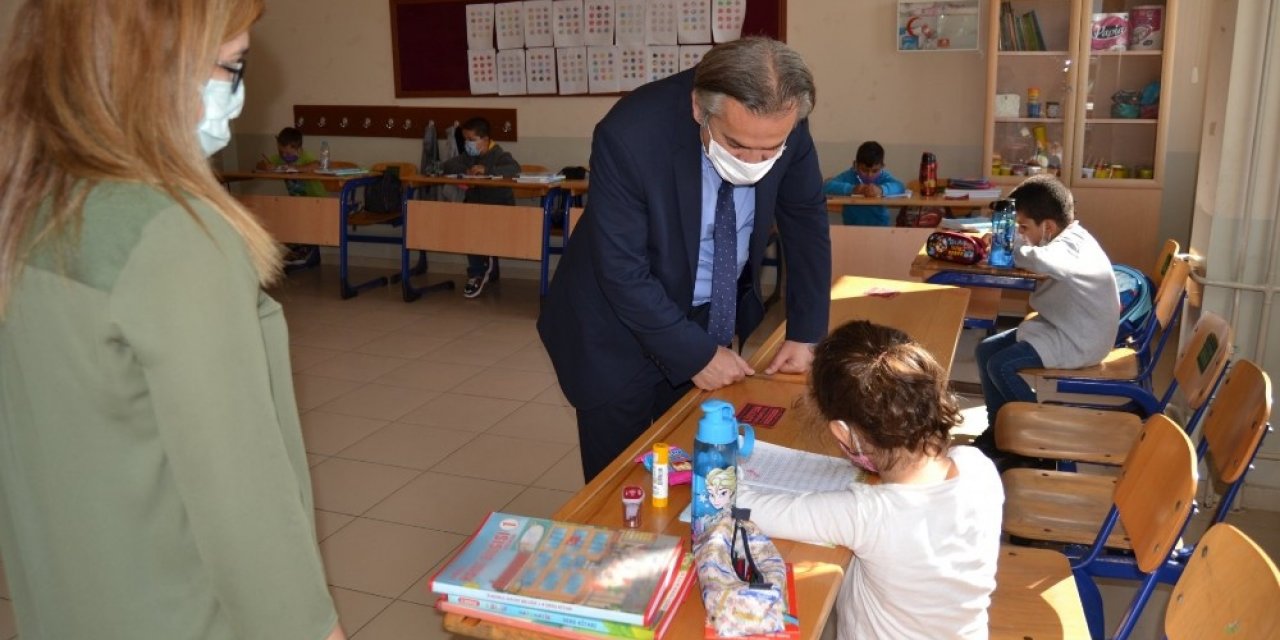 İl Milli Eğitim Müdürü Yiğit, öğrencilerle buluştu