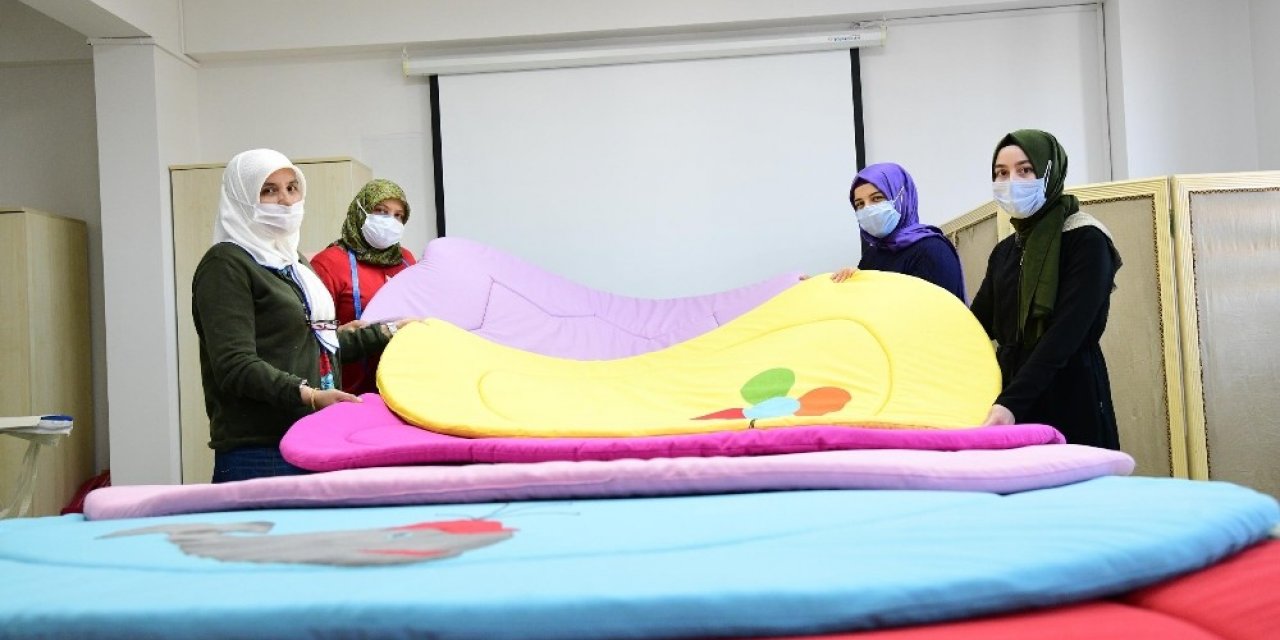 Aile Merkezlerinden renkli dokunuş