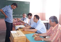 Fevzipaşa’nın muhtarı Aşıroğlu