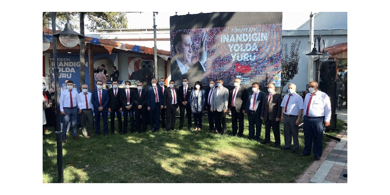 AK Parti Yenice İlçe Başkanı Faruk Günay oldu
