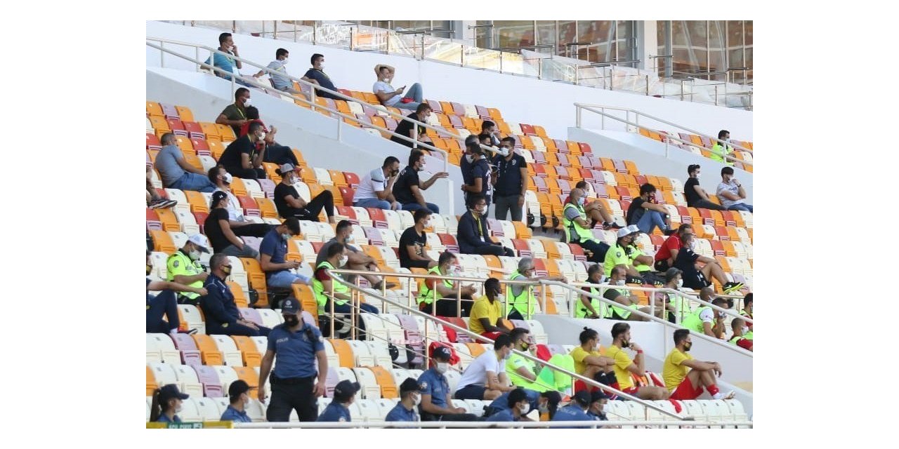 Antalyaspor’dan Yeni Malatyaspor maçında taraftar tepkisi