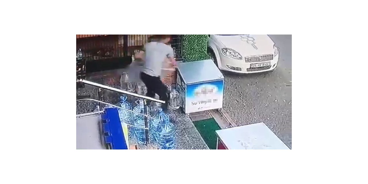 Poğaça hırsızı kameraya böyle yakalandı