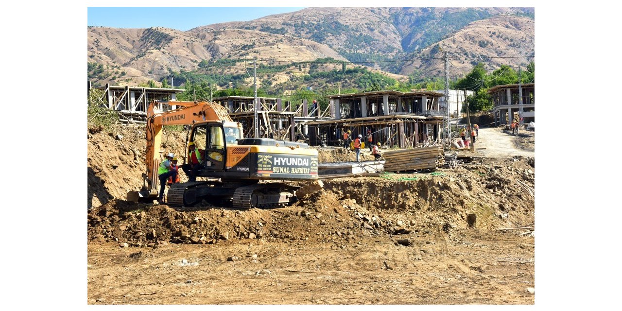Depremzedelere köy konutları hızla yükseliyor