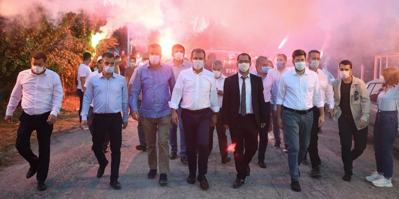 Seçer: "Tüyü bitmemiş yetimin hakkında gözümüz yok, onda gözü olanların peşindeyiz"