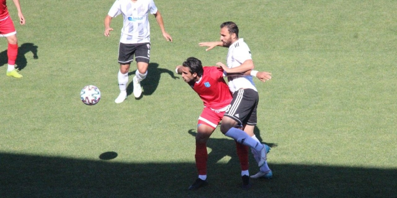 TFF 3. Lig: Elazığ Karakoçan: 1 - Somaspor: 1