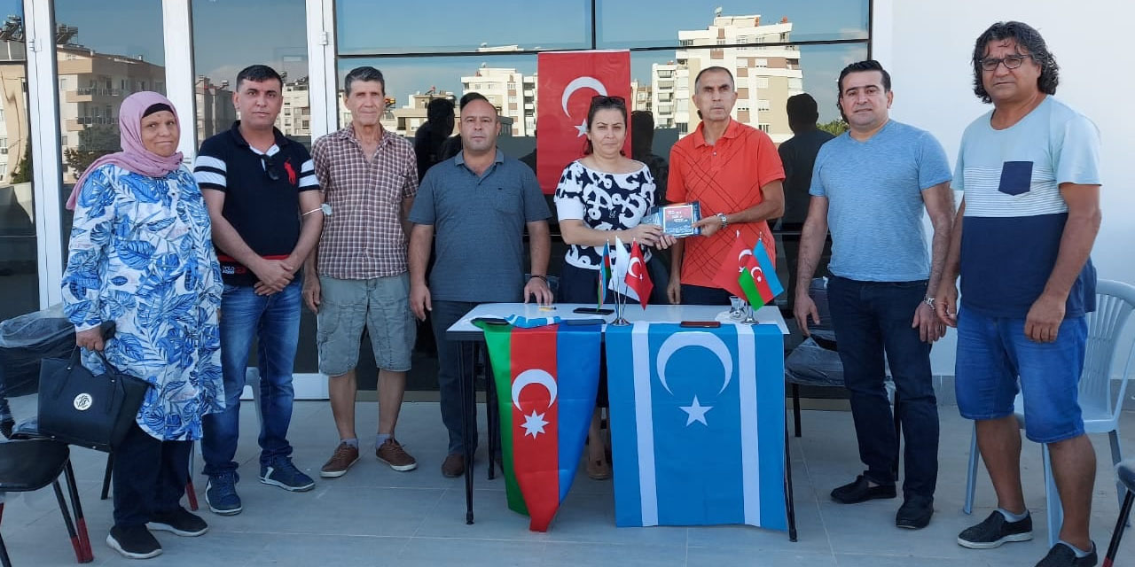 Çavuşoğlu: Ermenistan işgal ettiği Dağlık Karabağ'dan kayıtsız şartsız çekilmeli