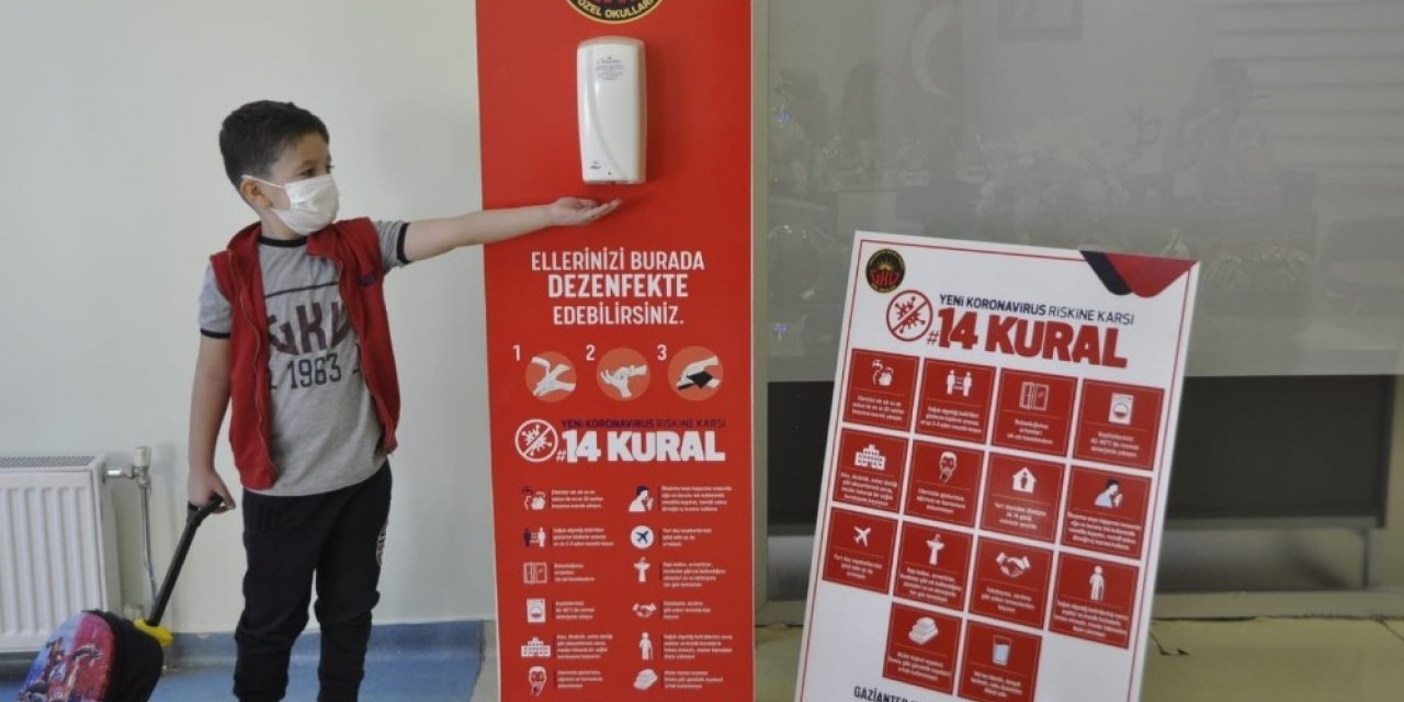 TSE’den Gaziantep Kolej Vakfı’na Okulum Temiz Belgesi