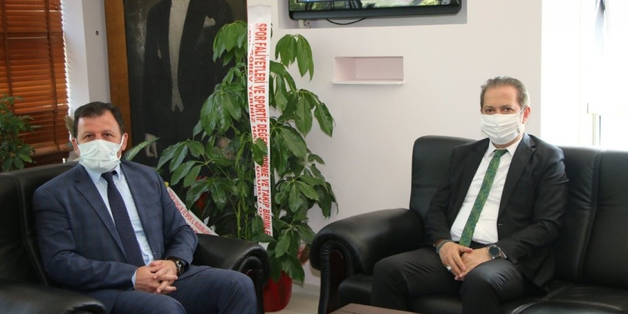 Ekinci’den, Gençlik ve Spor İl Müdürü Kabakcı’ya ziyaret