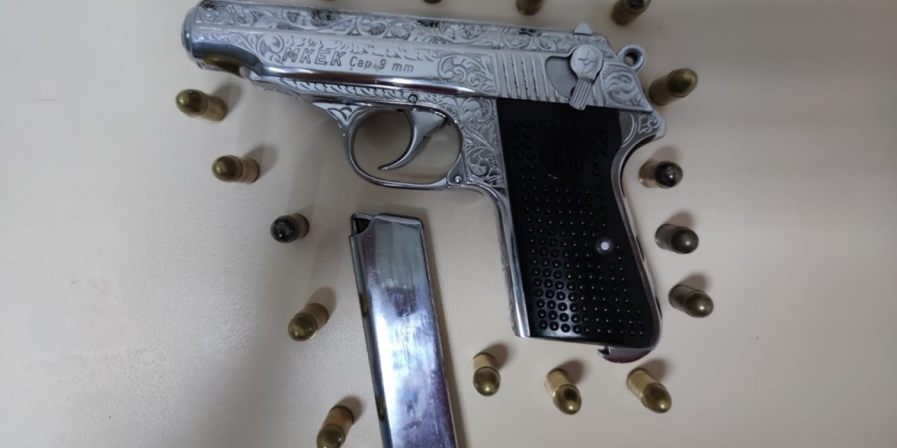 Cezaevinden izinli çıkıp, düğünde havaya ateş açtılar: 2 gözaltı