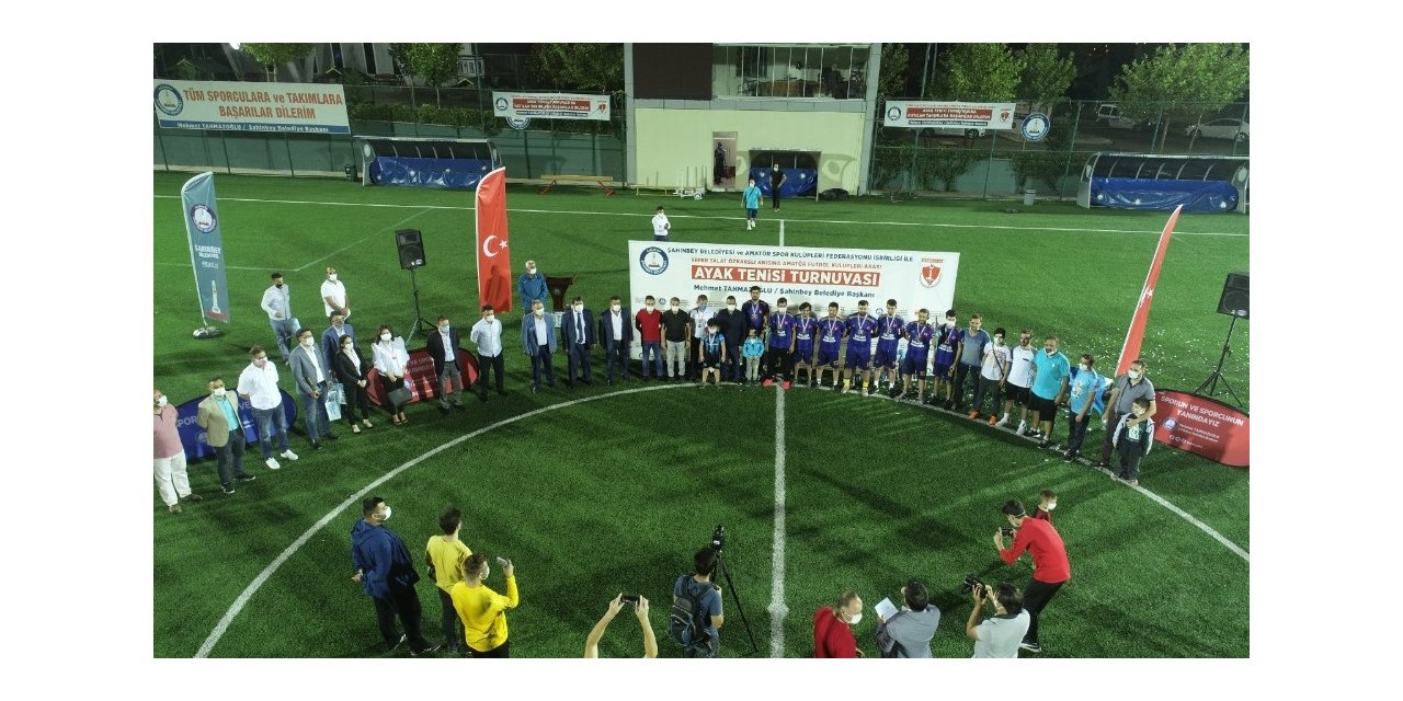 Sefer Talat Özkarslı ayak tenisi turnuvası sona erdi