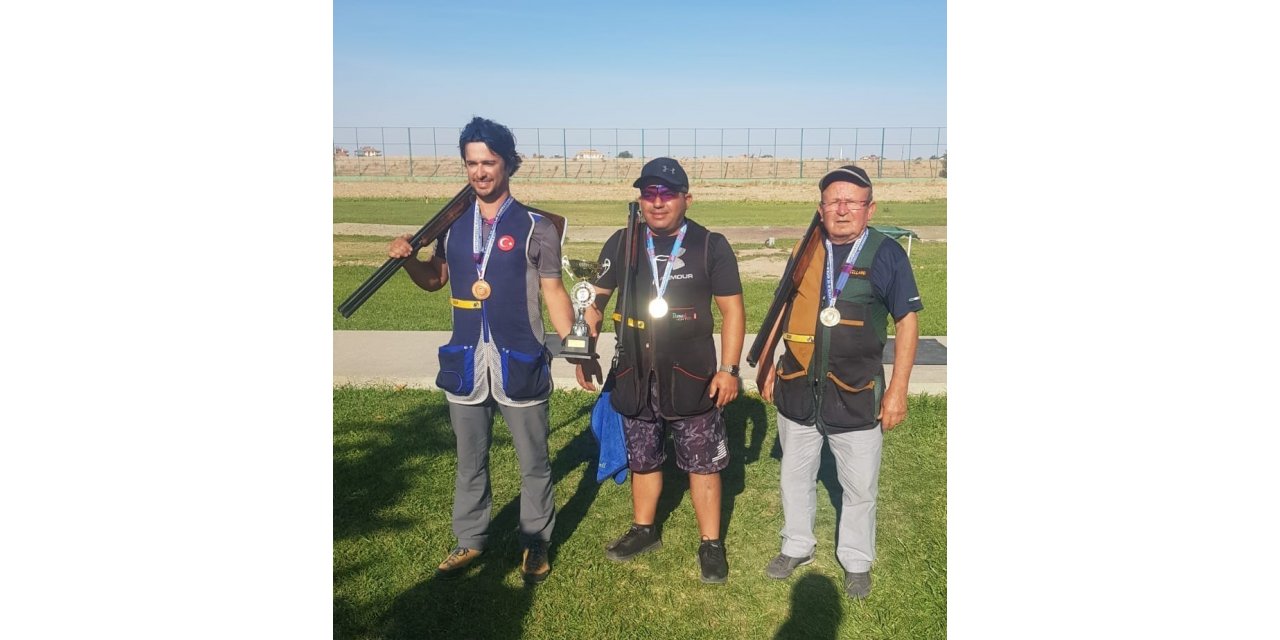 Eskişehirli atıcılar Konya’dan madalyalarla döndü