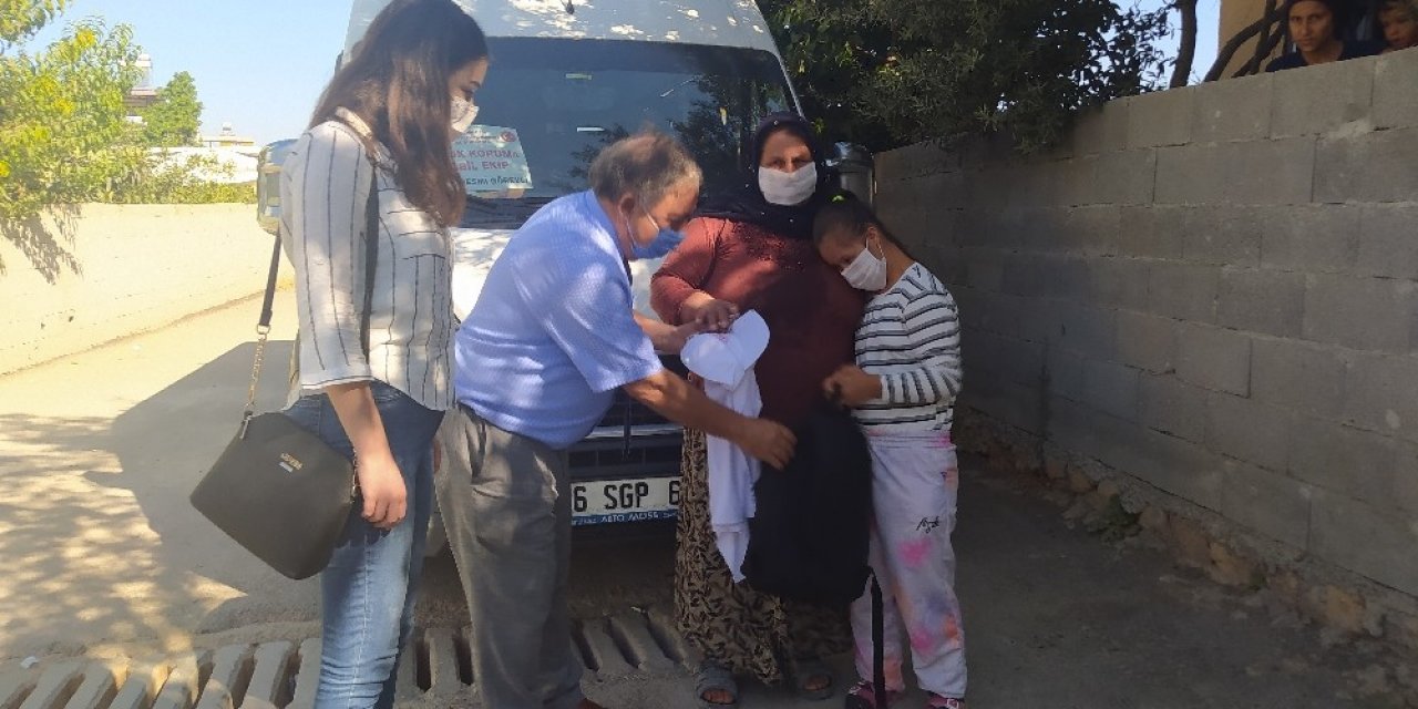 Köydeki engelli çocuklar unutulmadı