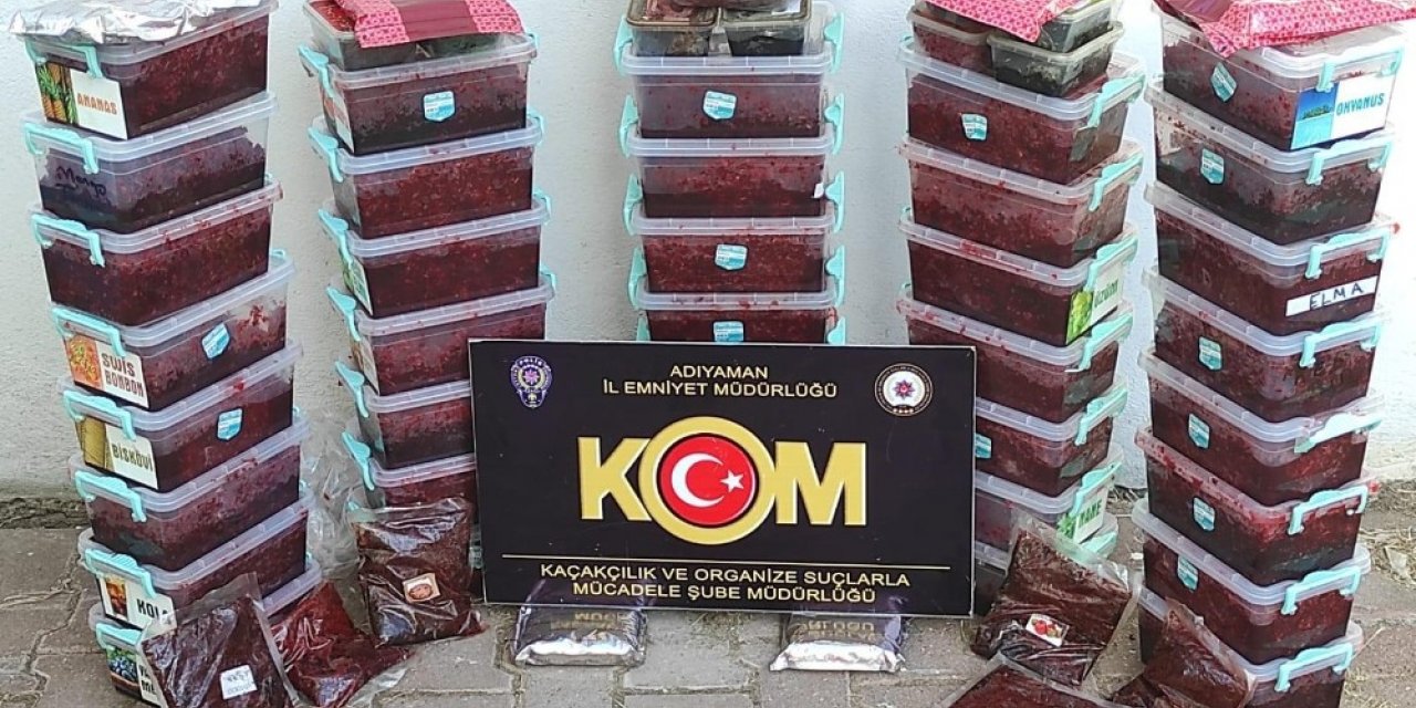 Kaçak nargile tütünü ele geçirildi