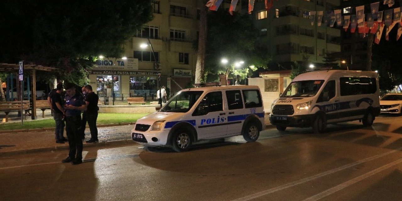 Maskeli şahısların motosiklet üzerinden açtığı ateşle 1 kişi yaralandı