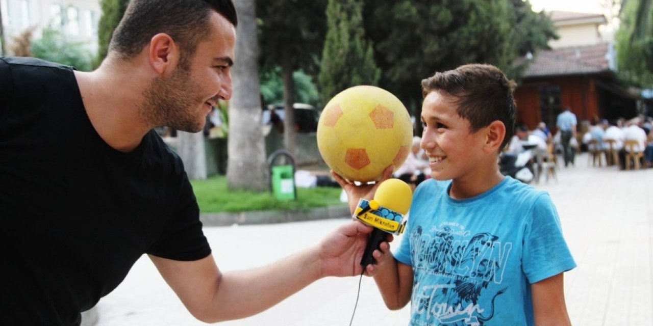 Hobi olarak başlamıştı şimdi milyar izlenmeye sahip