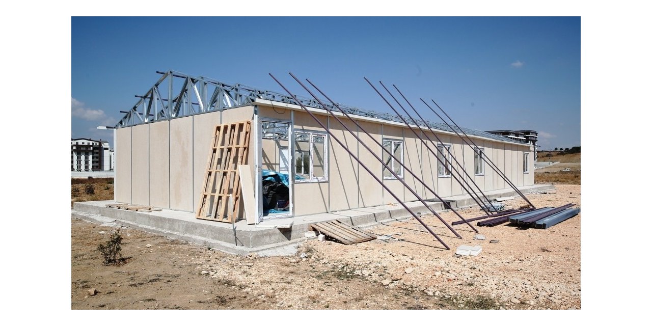 Emekli TOKİ sakinlerine sosyal tesis