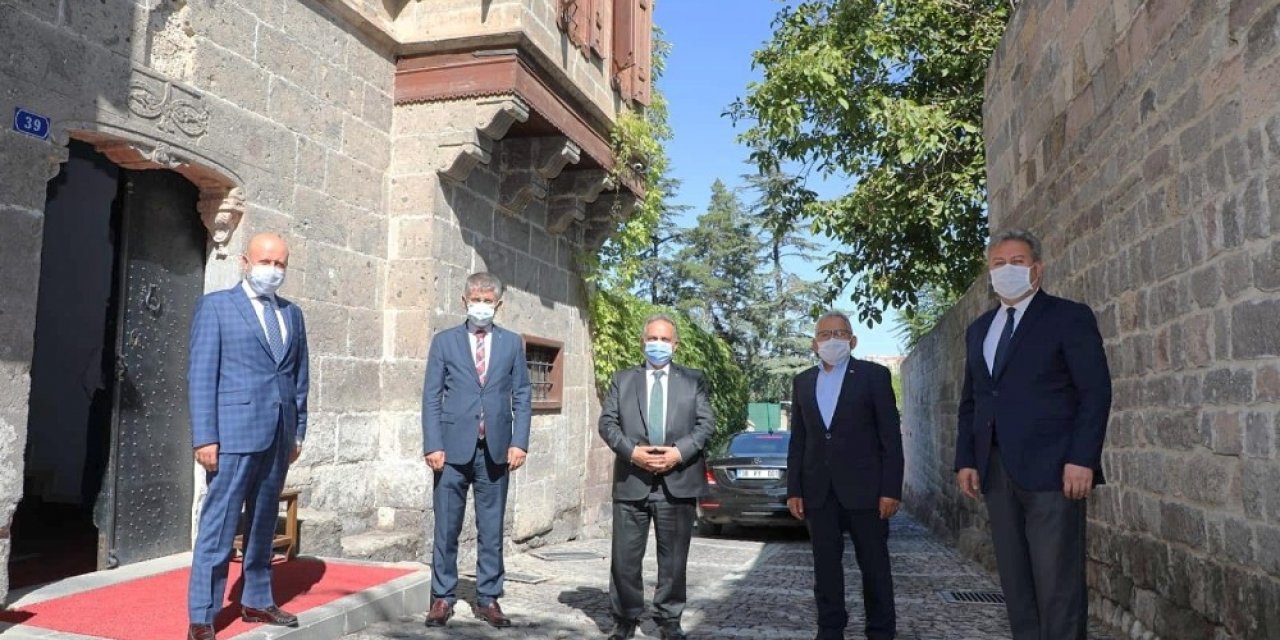 Başkan Büyükkılıç: "İstişarede hayır, birlikte bereket vardır"