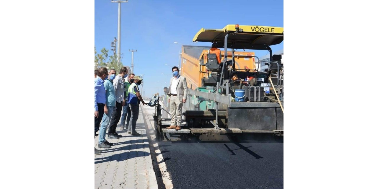 Ergani’de yol yapım çalışmaları devam ediyor