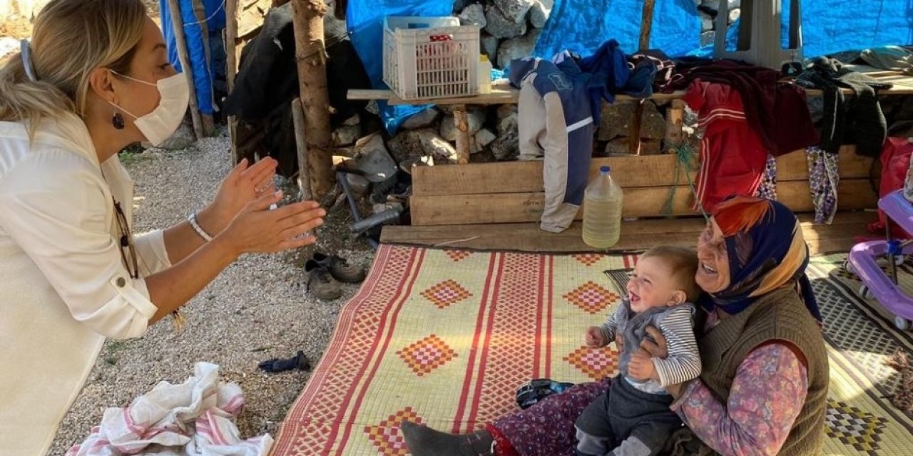AK partili Vural’dan TBMM yolunda Yörük Çadırı ziyareti
