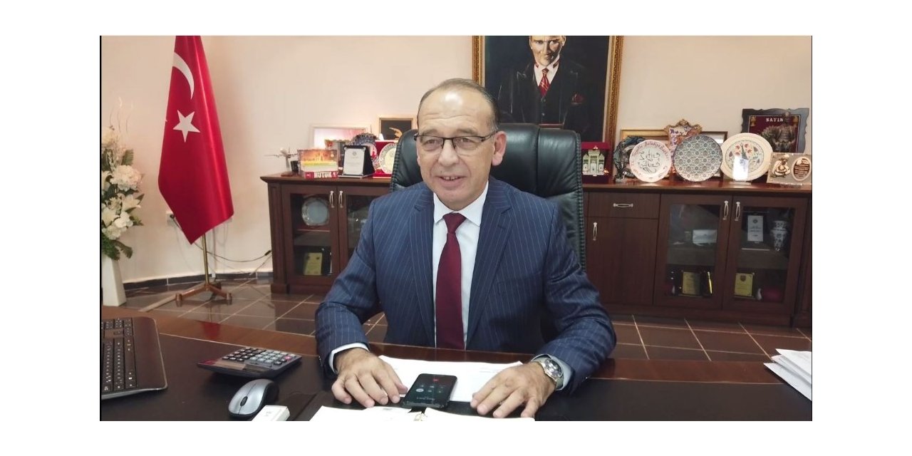 CHP’li Özel’den, ‘Gelecek seninle aydınlansın’ kampanyasına 8 tablet