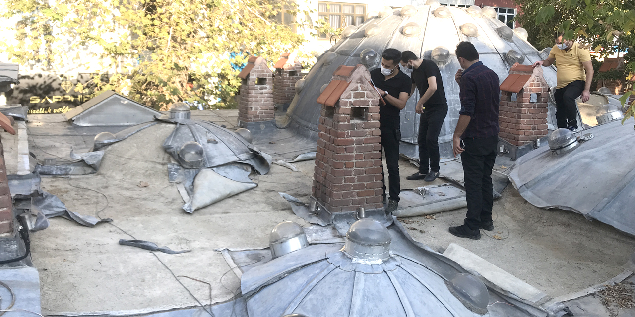 600 yıllık hamamın kubbe kurşunları çalındı! 4 şüpheli gözaltında
