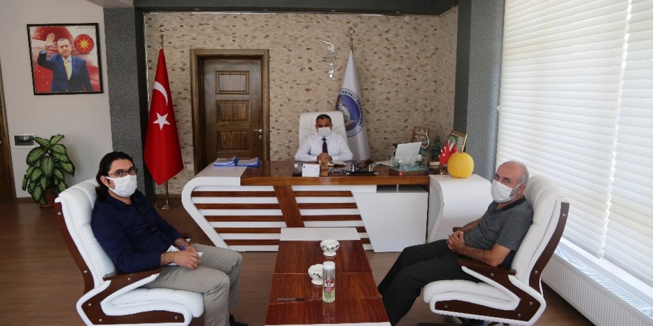 Kayseri Üniversitesi hocalarından Başkan Mehmet Cabbar’a teşekkür ziyareti