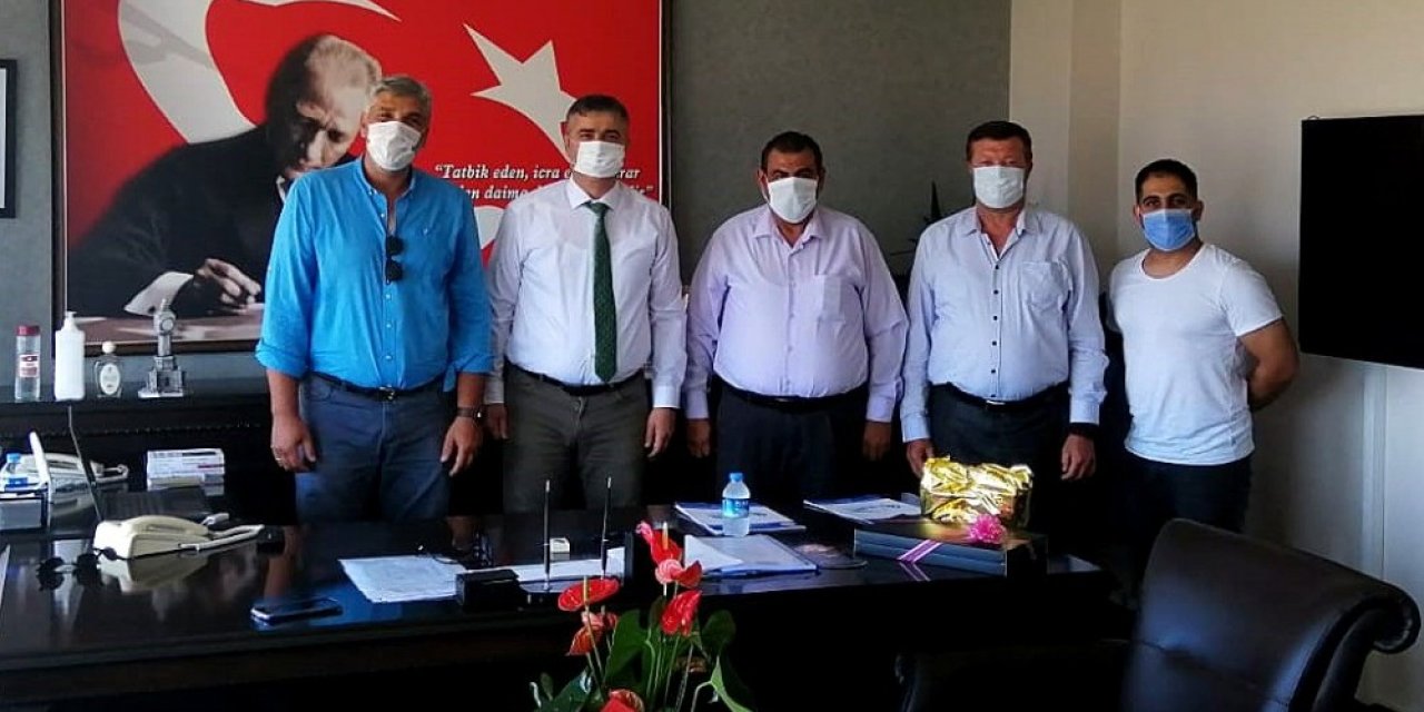 Çeşme Romanlar Derneğinden Kaymakam Çakıcı’ya ziyaret