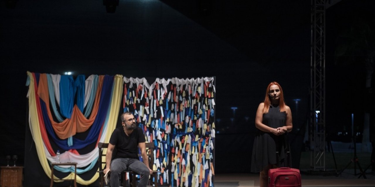 Mersin’deki tiyatro toplulukları, belediyenin desteği ile oyunlarını sahnelemeye başladı