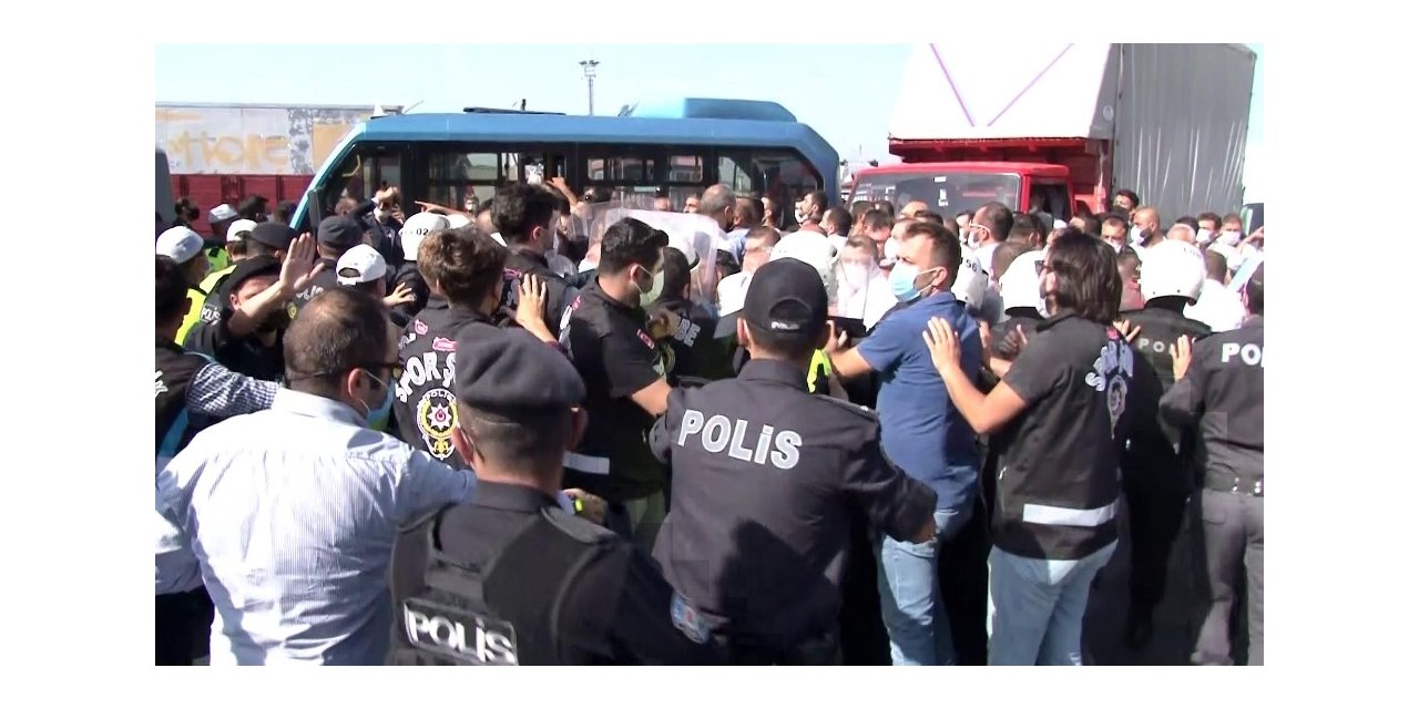 Konvoy yapmak isteyen minibüsçülere müdahale