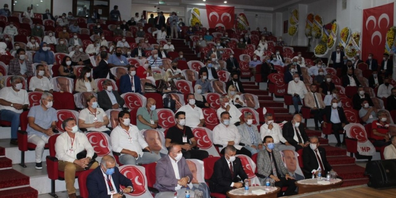 MHP İzmir İl Kongresi’nde geri sayım