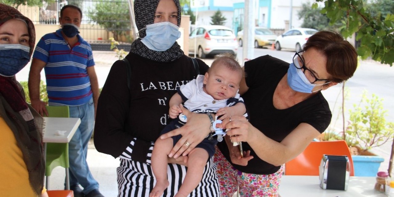 Antalya’da terk edilmiş üç aylık bebek bulundu