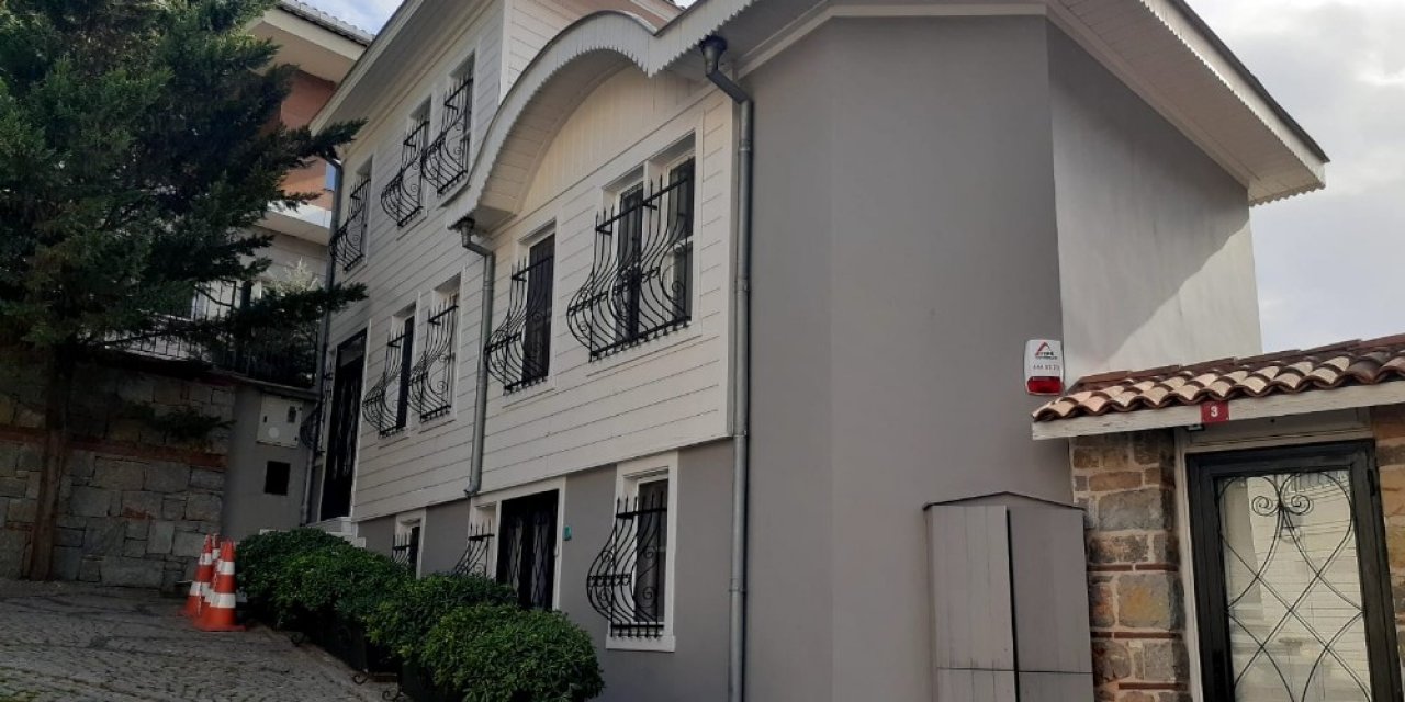 Can Dündar’ın el konulma kararı verilen Çengelköy’deki villası görüntülendi