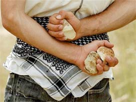 AKP 'çocuklara terör cezası'nı kaldırıyor