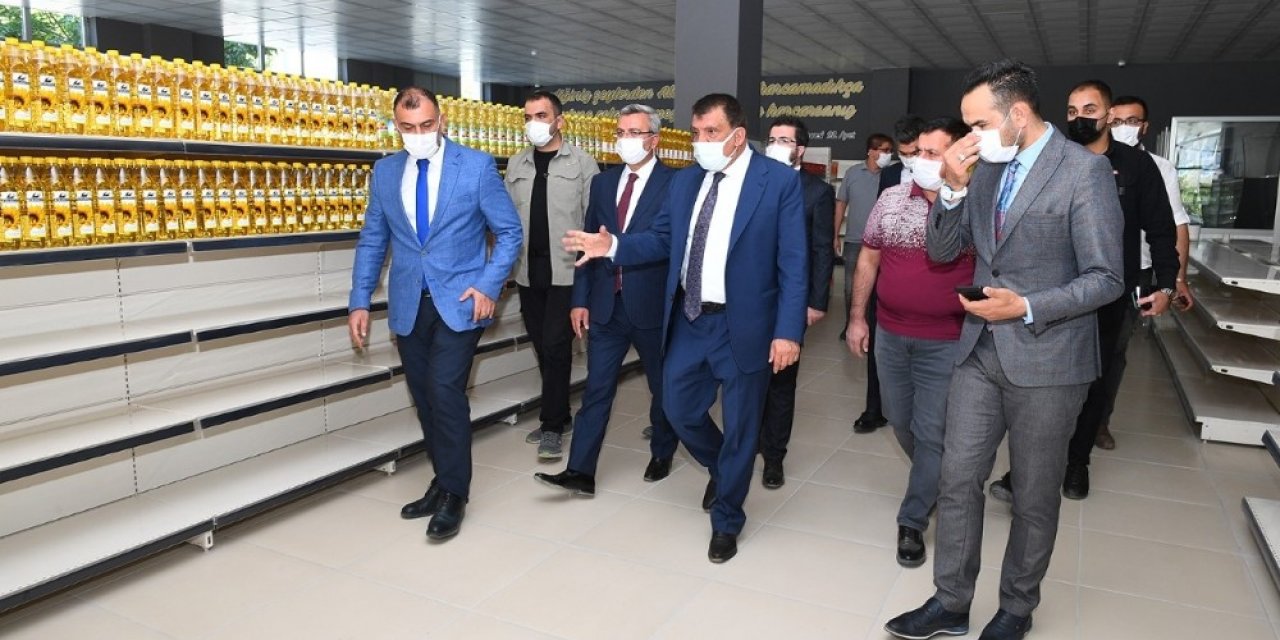 Hayır Çarşısı açılış için gün sayıyor