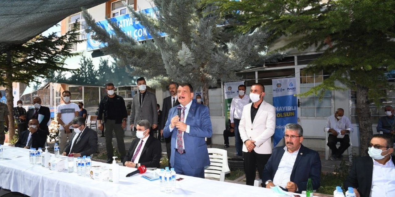 Gürkan: ” Rekorlara imza atacak işler yapıyoruz”