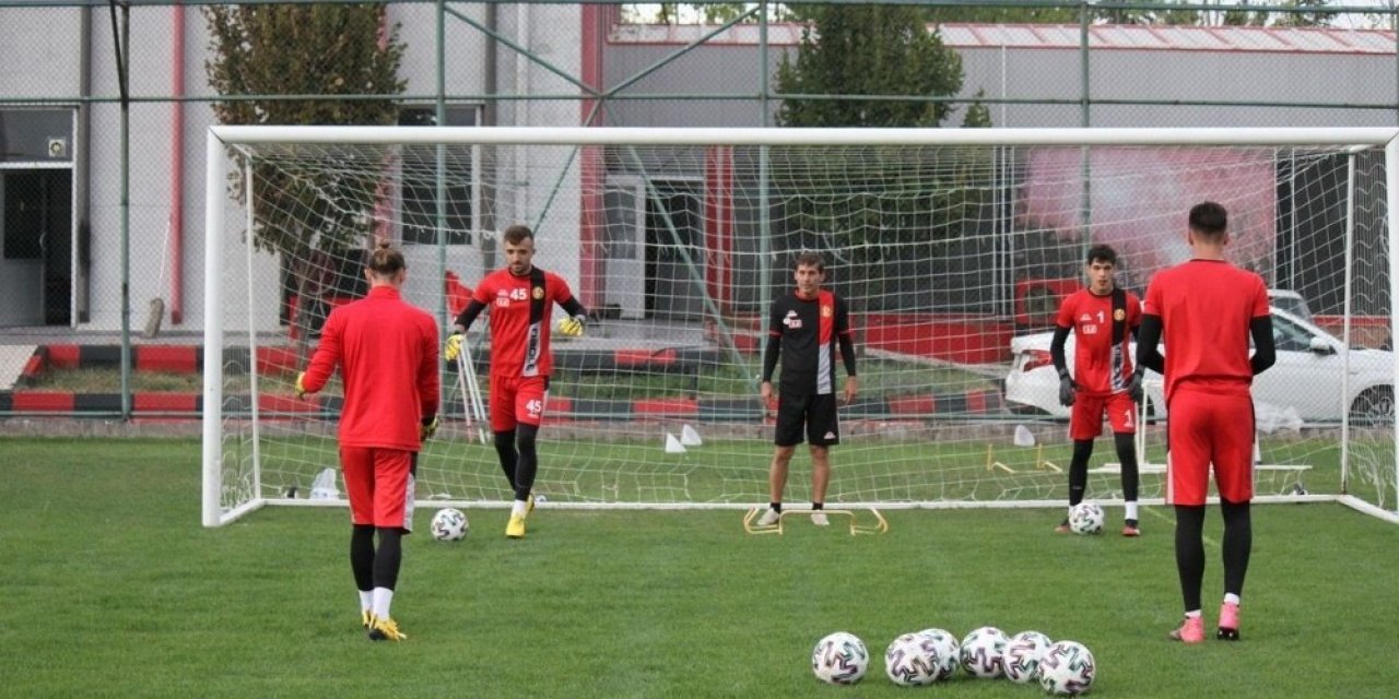 EsEs, Bandırmaspor maçı hazırlıklarına başladı