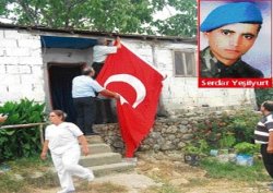 Yol parasını borç alıp askere gitti