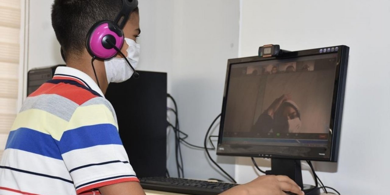 Şehzadeler Belediyesi EBA Eğitim Sınıfı’nı hizmete açtı