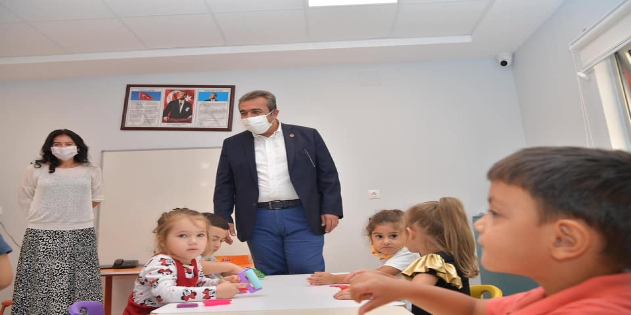 Başkan Çetin: "Kreşler en önemli projelerimizden biri"