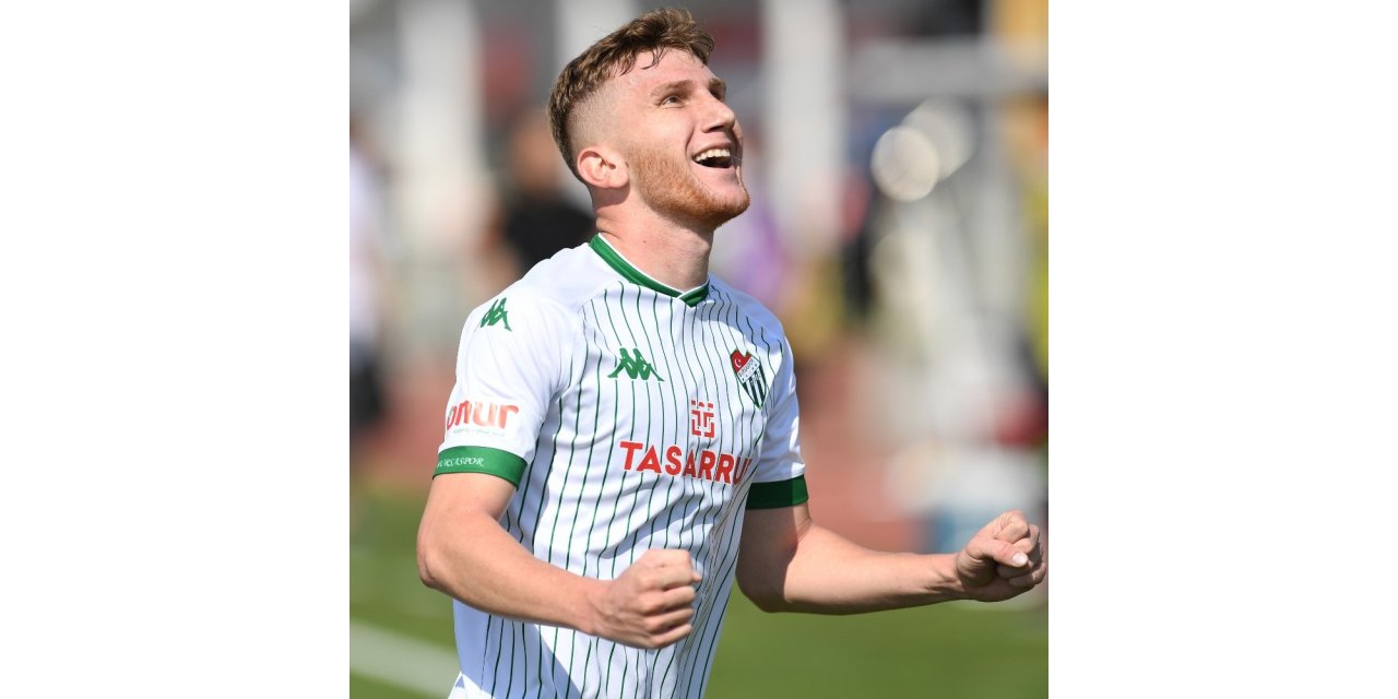 Bursaspor’u Burak Kapacak sırtlıyor