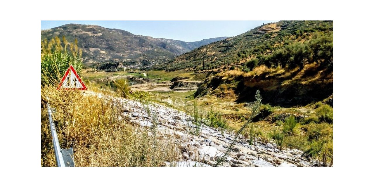 Beydağ Barajı ve Bademli Göleti susuz kaldı